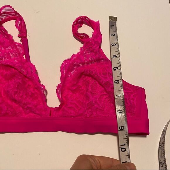 PINK Victoria's Secret Intimates Lace Plunge lined Bralette hot pink S/M - Picture 4 of 7